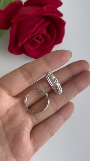 argola de click com detalhe de estrelas 230/07