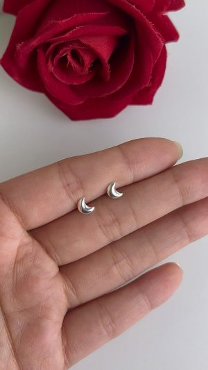 Brinco liso lua pequeno 020