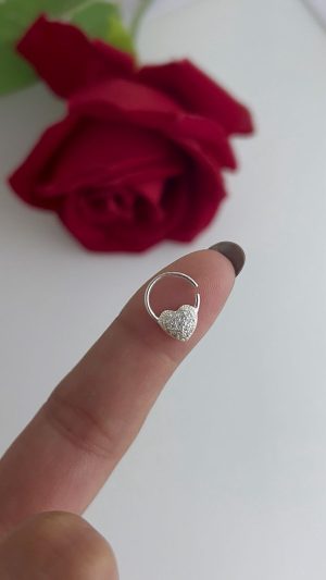 Piercing cravejado 039