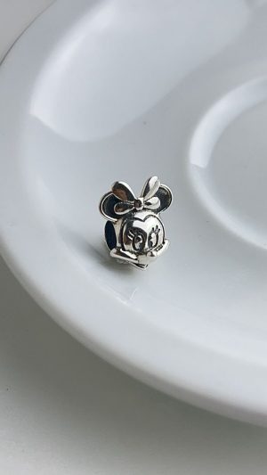 Berloque Separador Minnie 05