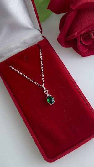 colar oval verde 07